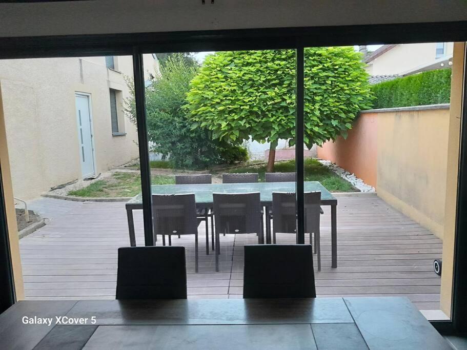 Le Loft - Villa De 70M² Avec Jardin Clos Chalon-sur-Saône Kültér fotó