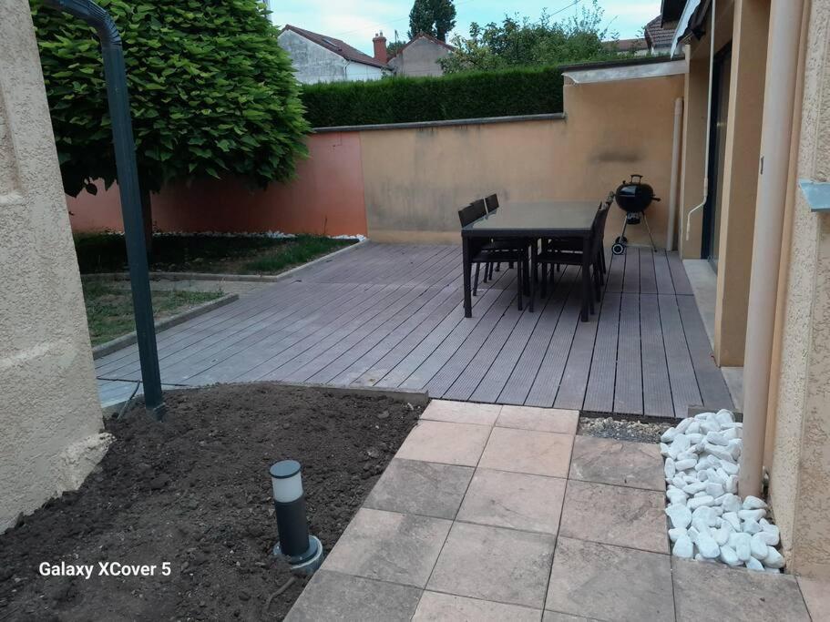 Le Loft - Villa De 70M² Avec Jardin Clos Chalon-sur-Saône Kültér fotó